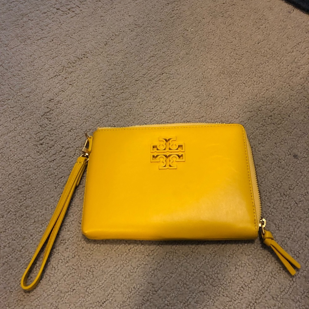 Tory Burch Lily Large Zip Pouch
